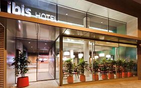 Hotel Ibis Centro  2*